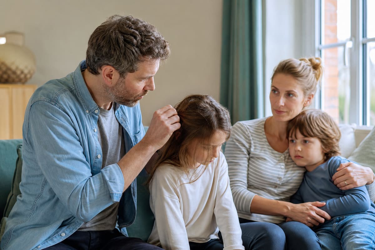 Examen de toute la famille le même jour pour casser le cycle des poux à répétition